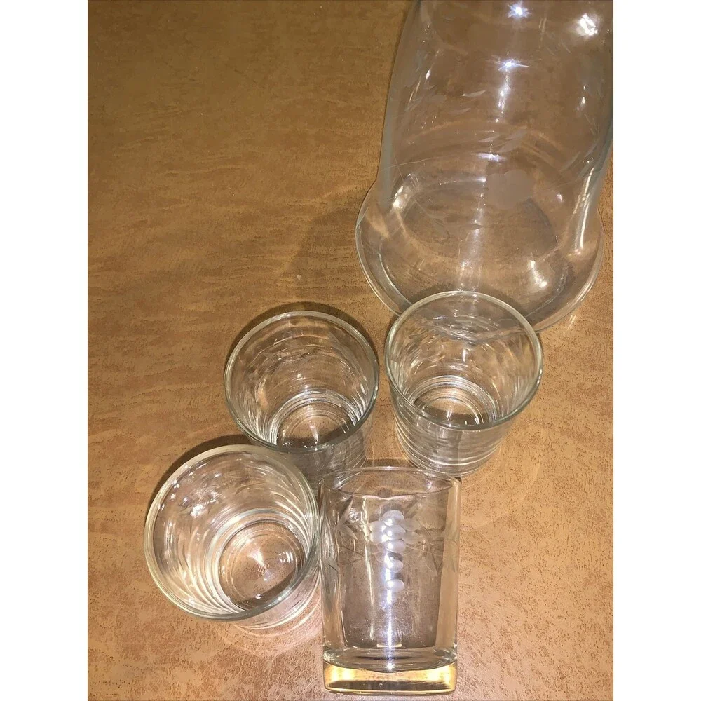 Vintage Anchor Hocking Etched Glass Decanter Set 4 glasses 3” Tall